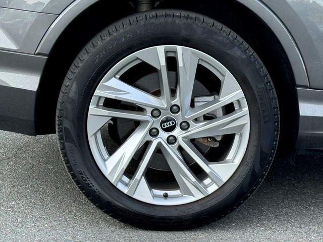 2021 audi q7 45 premium plus