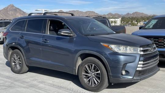 2017 Toyota Highlander