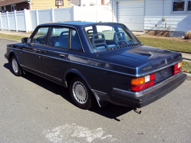 1991 volvo 240 - l@@k 74k original miles