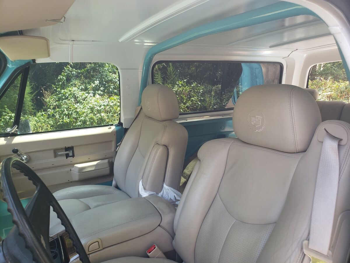 1975 chevy blazer k-5 cheyenne, 4 speed auto, awd, leather, awesome upgrades!