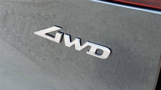 2025 Genesis GV70