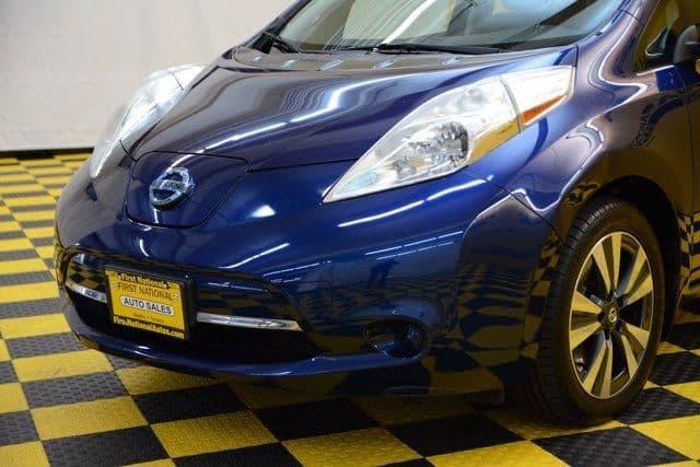 2016 nissan leaf sv in seattle, washington