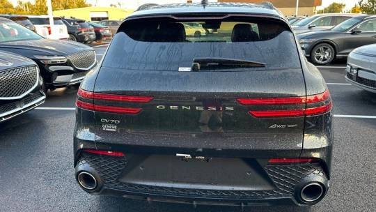 2025 Genesis GV70