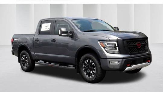 2024 Nissan Titan pro-4x