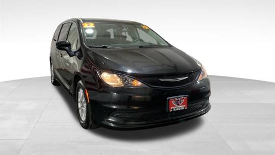 2022 Chrysler Voyager