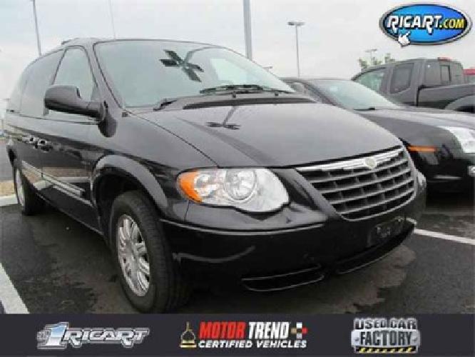 2007 chrysler town & country lwb touring in columbus, oh