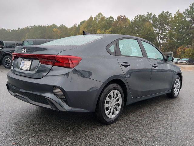 2023 kia forte lx