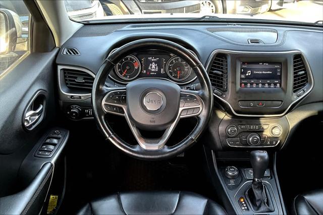 2020 jeep cherokee latitude plus