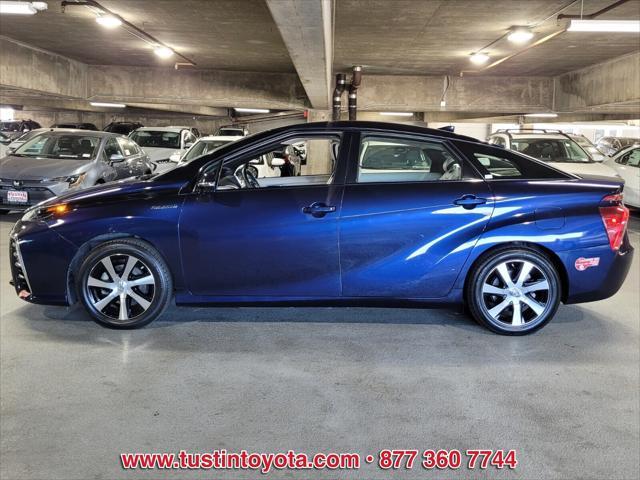 2018 toyota mirai base