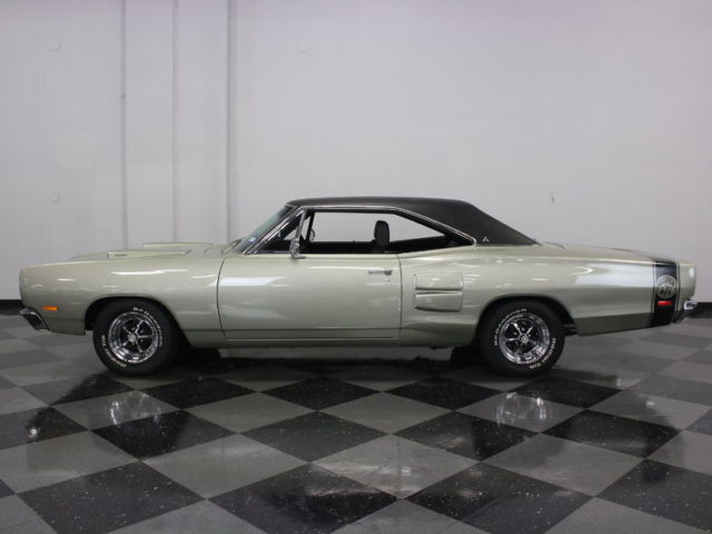 awesome build w/ supercharged 383, tremec 5 spd, 4 whl pwr discs, long spec list