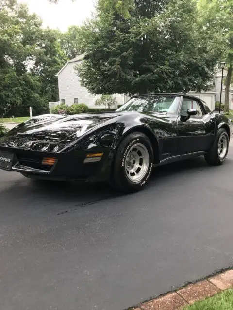 1980 chevrolet corvette l-82 black beauty low mileage