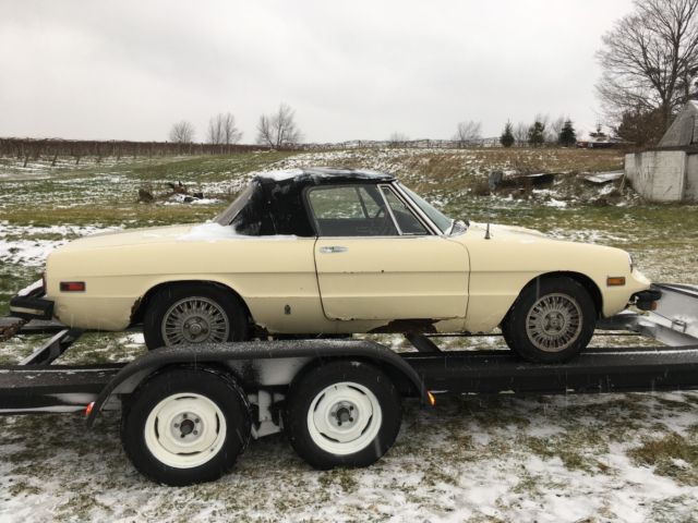 1977 alfa romeo spider 2000 twin cam
