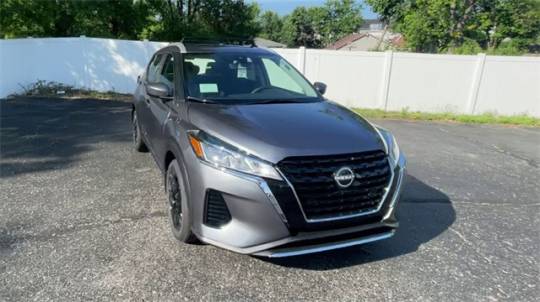 2023 Nissan Kicks