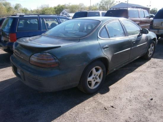2000 pontiac grand prix se in minnesota
