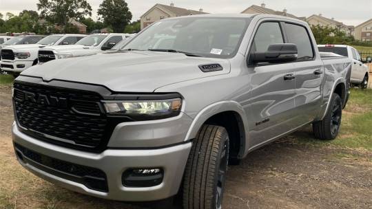 new 2025 ram 1500 big horn crew cab 5'7" box 4wd