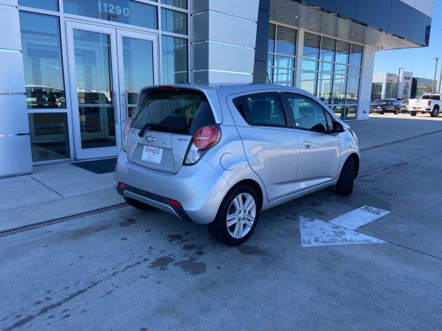 2015 chevrolet spark 1lt