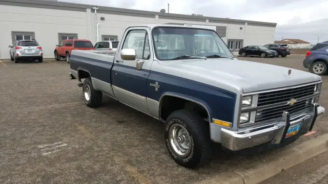 1983 chevrolet silverado k10 1/2 ton 4x4