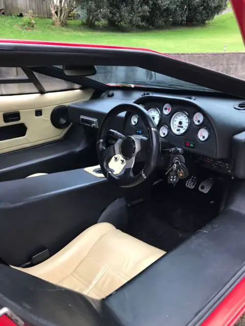 lamborghini countach