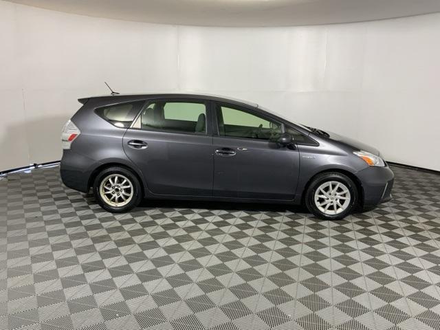 2014 toyota prius v three