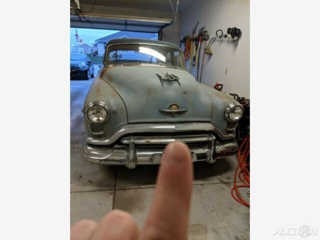 1951 oldsmobile 88 sedan 8-cyl 3-spd automatic 43400 miles all original, runs
