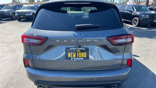 2024 Ford Escape