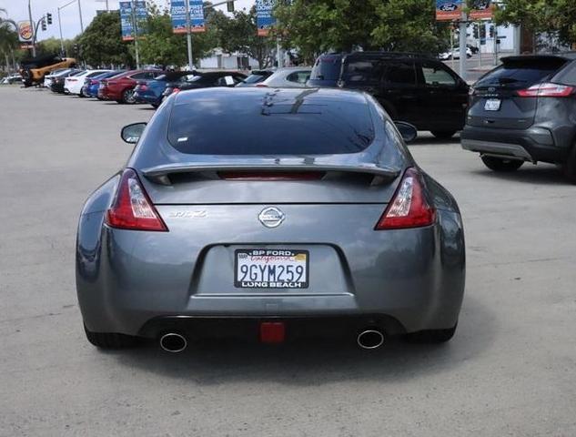 2020 nissan 370z base