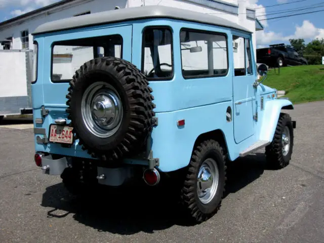 low reserve fj40 land cruiser completely restored, custom paint , must see in nc