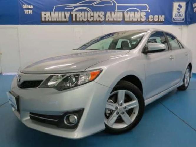2013 toyota camry se in denver, co