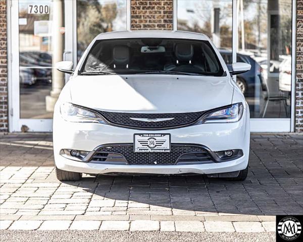 2015 chrysler 200 s