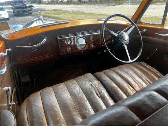 1954 rolls-royce silver wraith in astoria, new york
