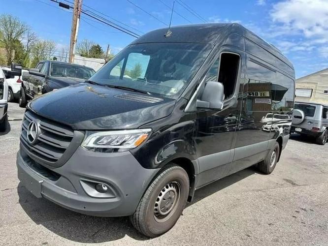 2023 mercedes-benz sprinter 2500 passenger standard roof w/144 wb van 3d in levittown, pennsylvania