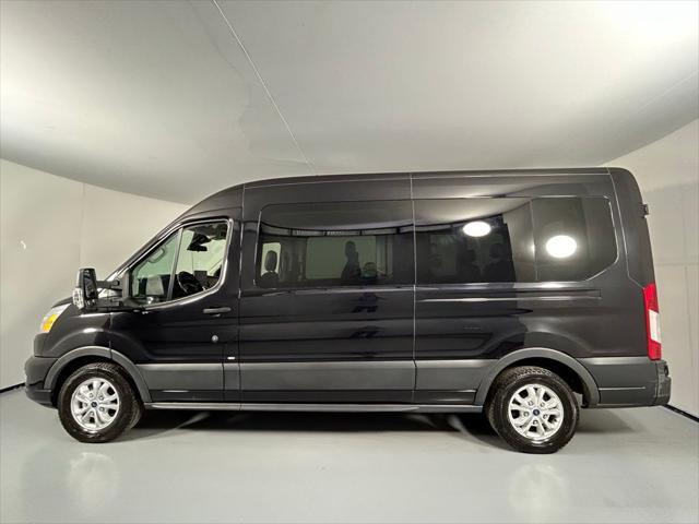 2022 ford transit-350 xlt