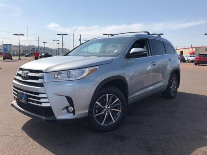 2018 toyota highlander xle awd xle 4dr suv for sale in fargo, north dakota