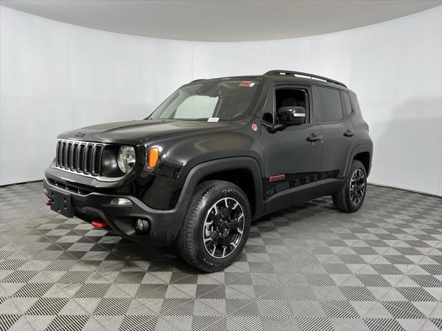 2023 jeep renegade trailhawk