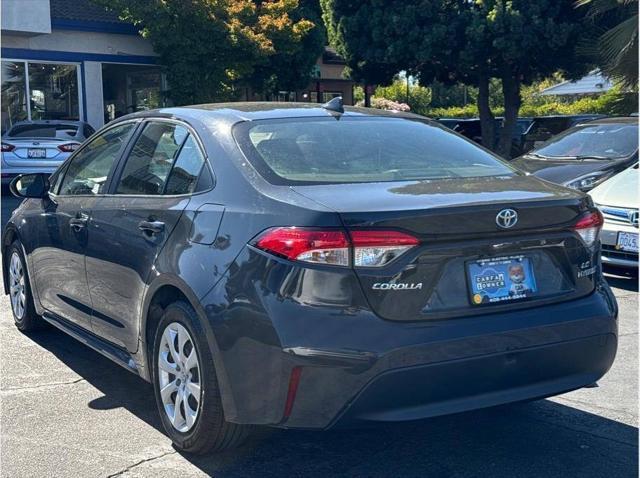 2023 toyota corolla hybrid se
