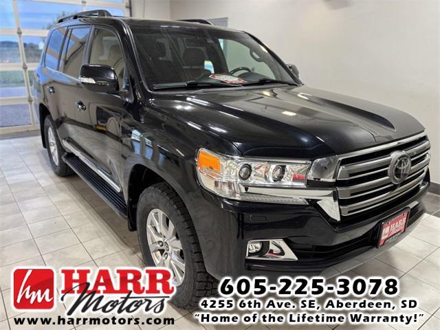 2019 toyota land cruiser base