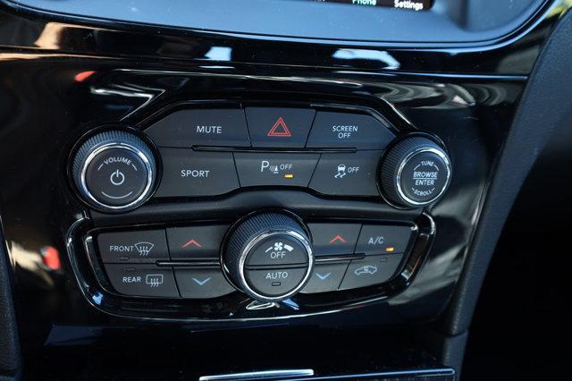 2023 chrysler 300 s