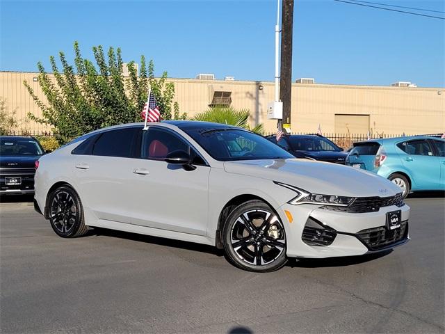 2022 kia k5 gt-line