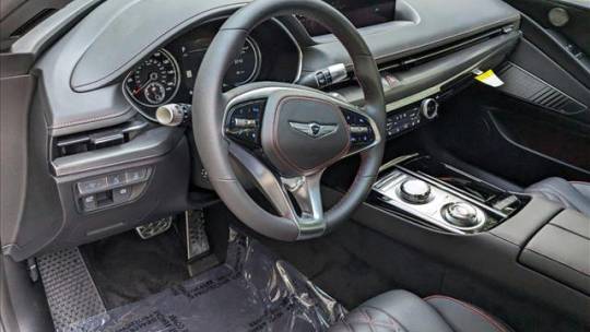 2024 Genesis G80