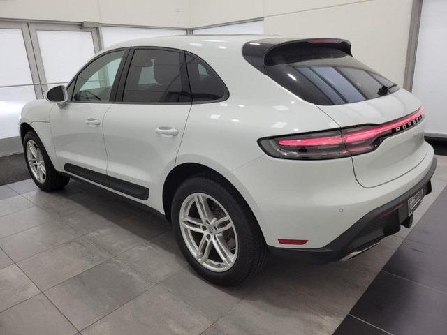 2024 porsche macan