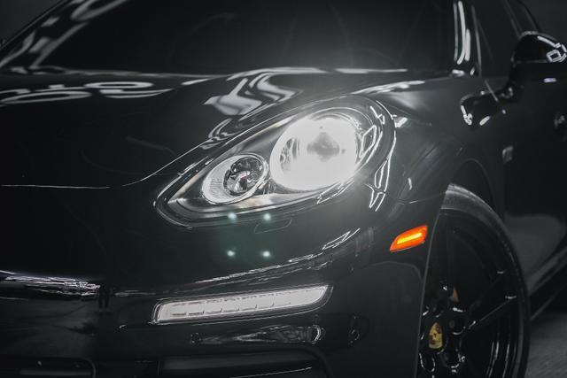 2016 porsche panamera 4 edition