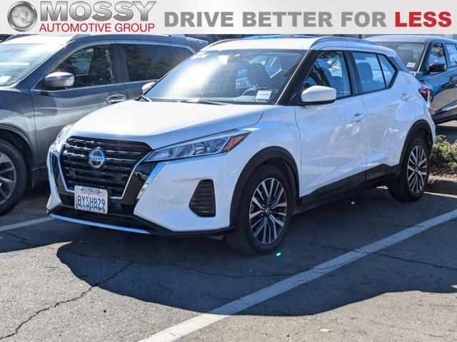 2021 nissan kicks sv