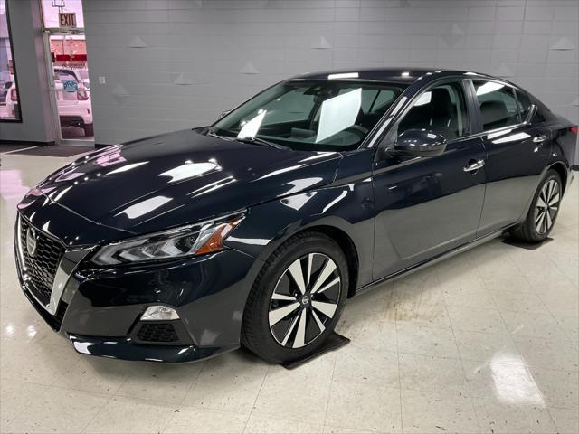 2022 nissan altima 2.5 sv