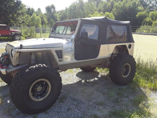 custom 1982 cj-8 scrambler aluminum aqualu tub/ tj wrangler front clip ls1-v8