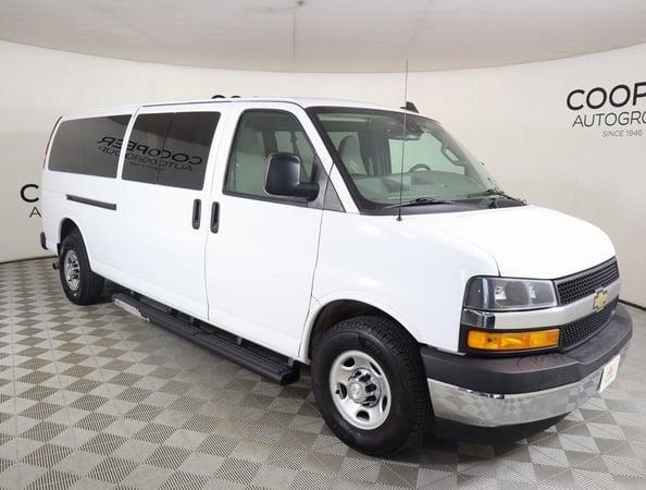2019 chevrolet express 3500 in beloit, wisconsin