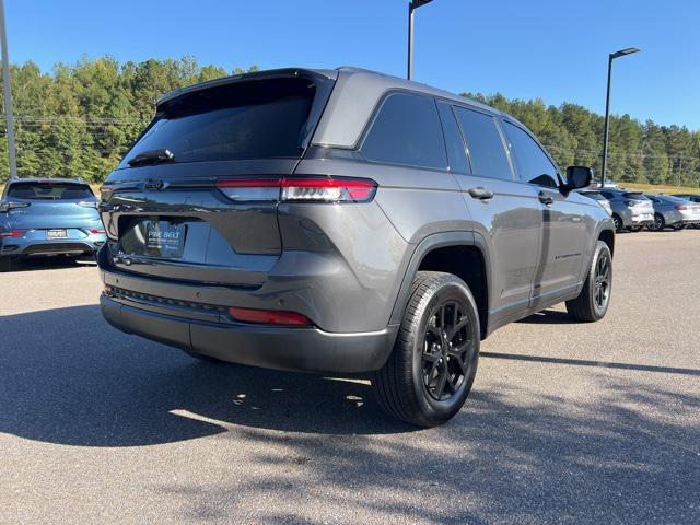 2024 jeep grand cherokee altitude