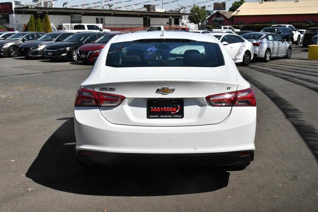 2022 chevrolet malibu lt