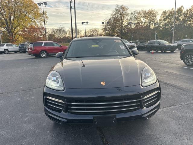 2021 porsche cayenne base