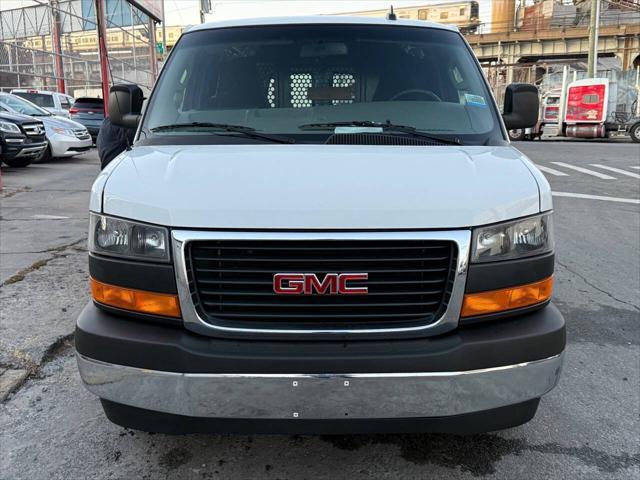 2022 gmc savana 2500 work van