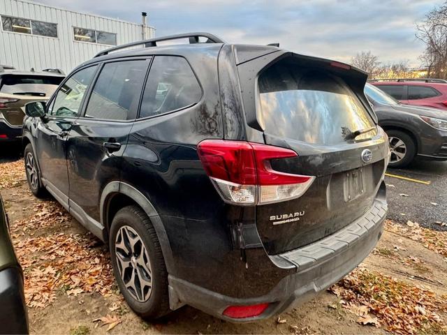 2022 subaru forester premium cvt